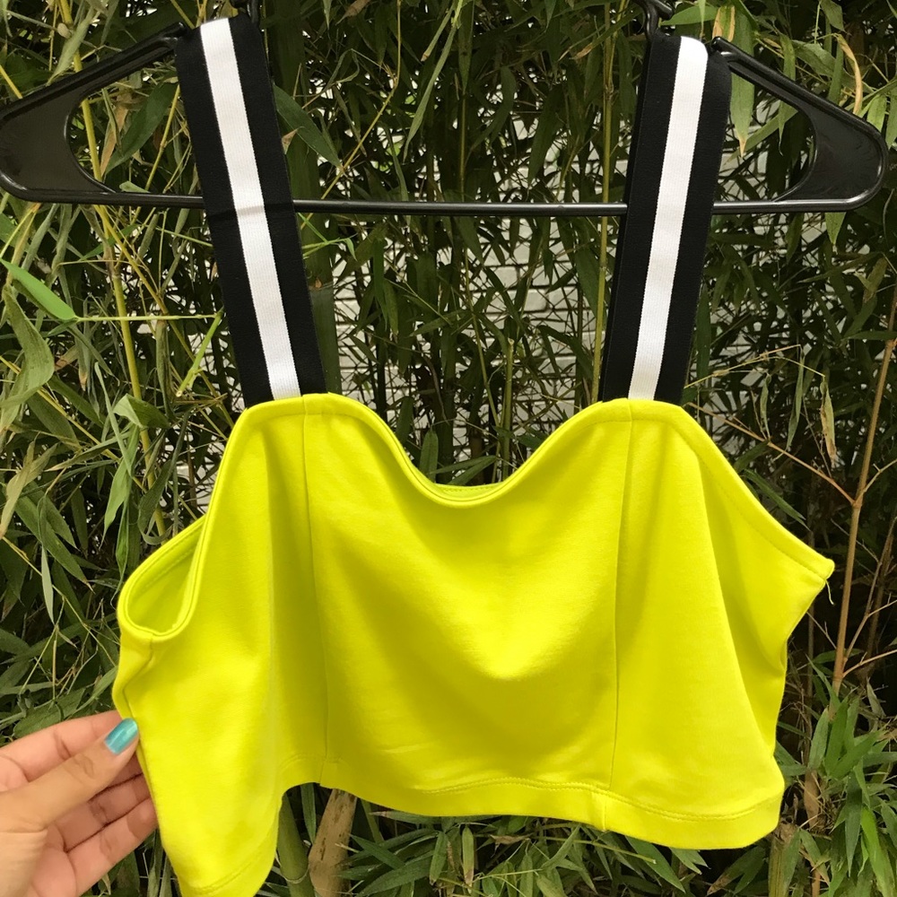 Never worn cute crop Top Plus size neon green